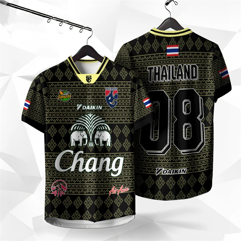 Street Fashion Thailand - Mannen Vrouwen 2026 AI Thailand Chang