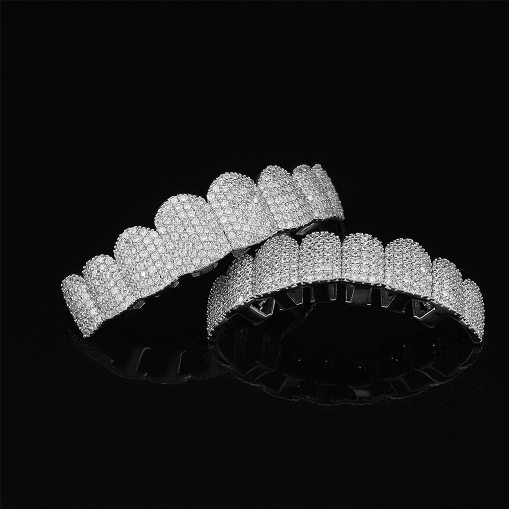 Zilveren, volledig beïnvloede  - Street Fashion Jewelry recensie en prijs
