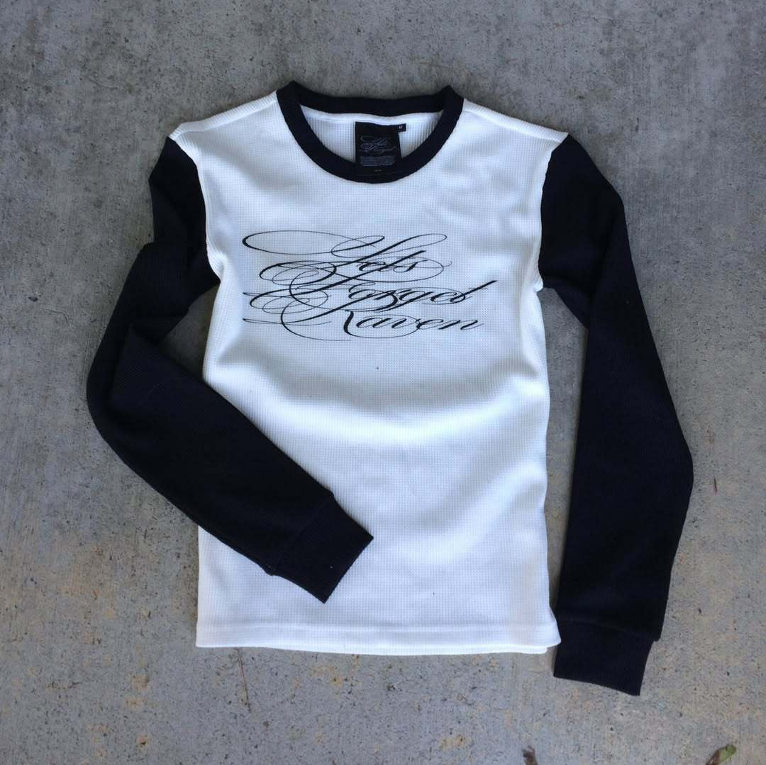 Nieuw T-shirt met lange mouwen - Street Fashion News recensie en prijs